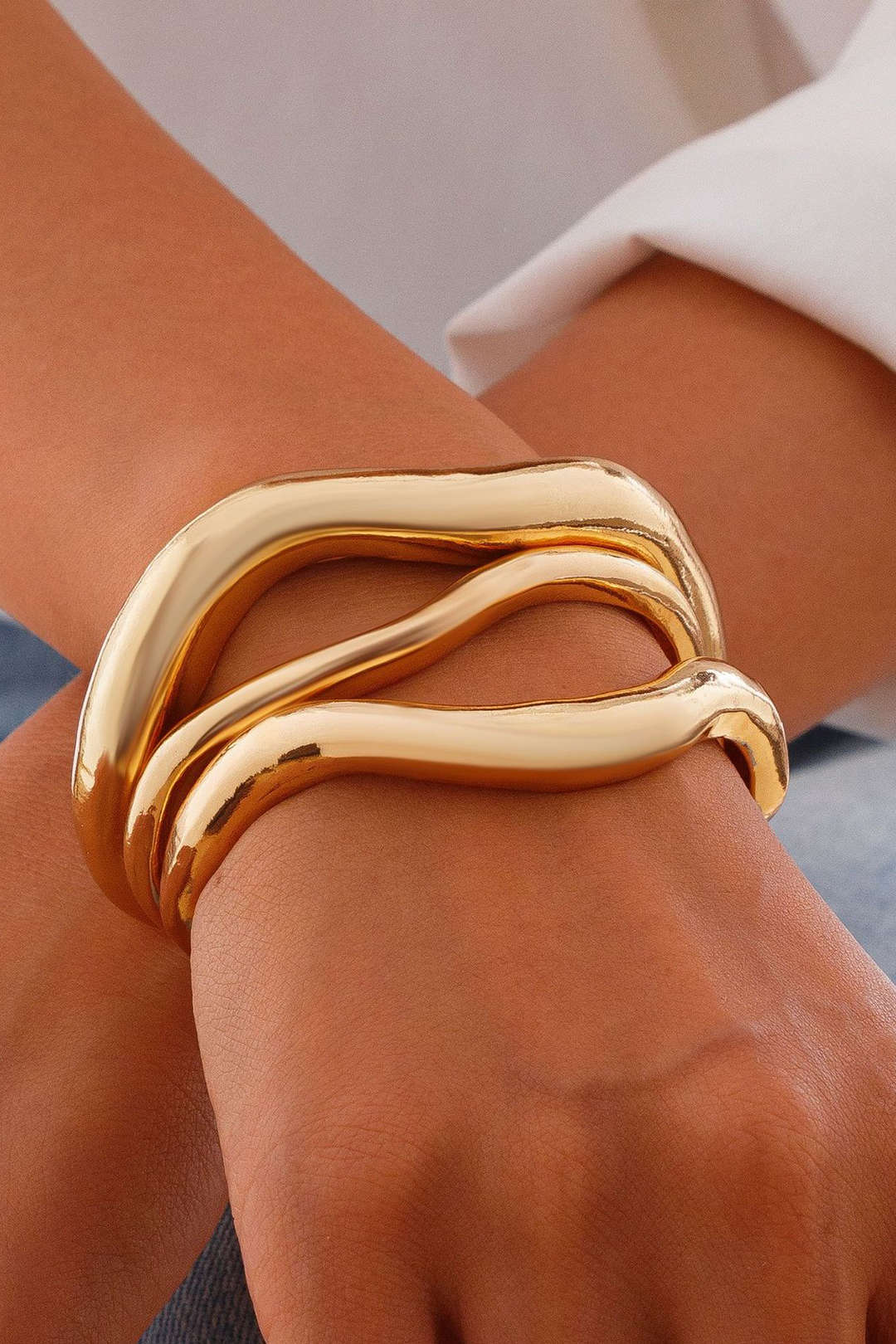 Metal Irregular Curved Open Bracelet