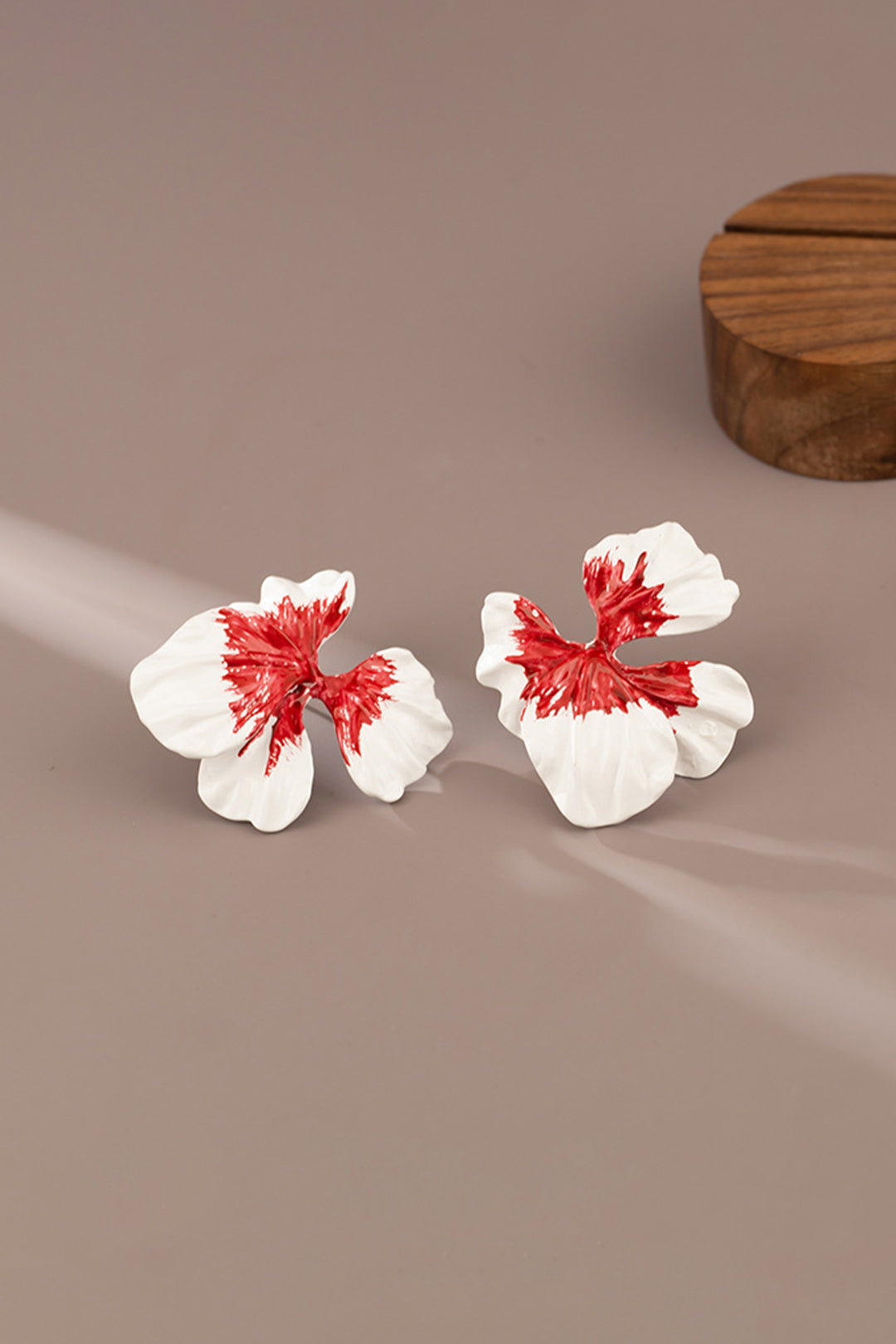 Metal Flower Shape Earrings