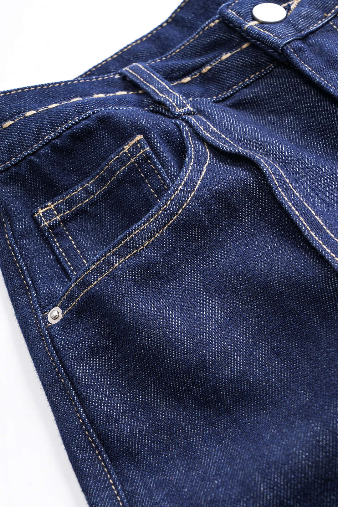 Denim Contrast Stitching Button Pocket Wide Leg Jeans