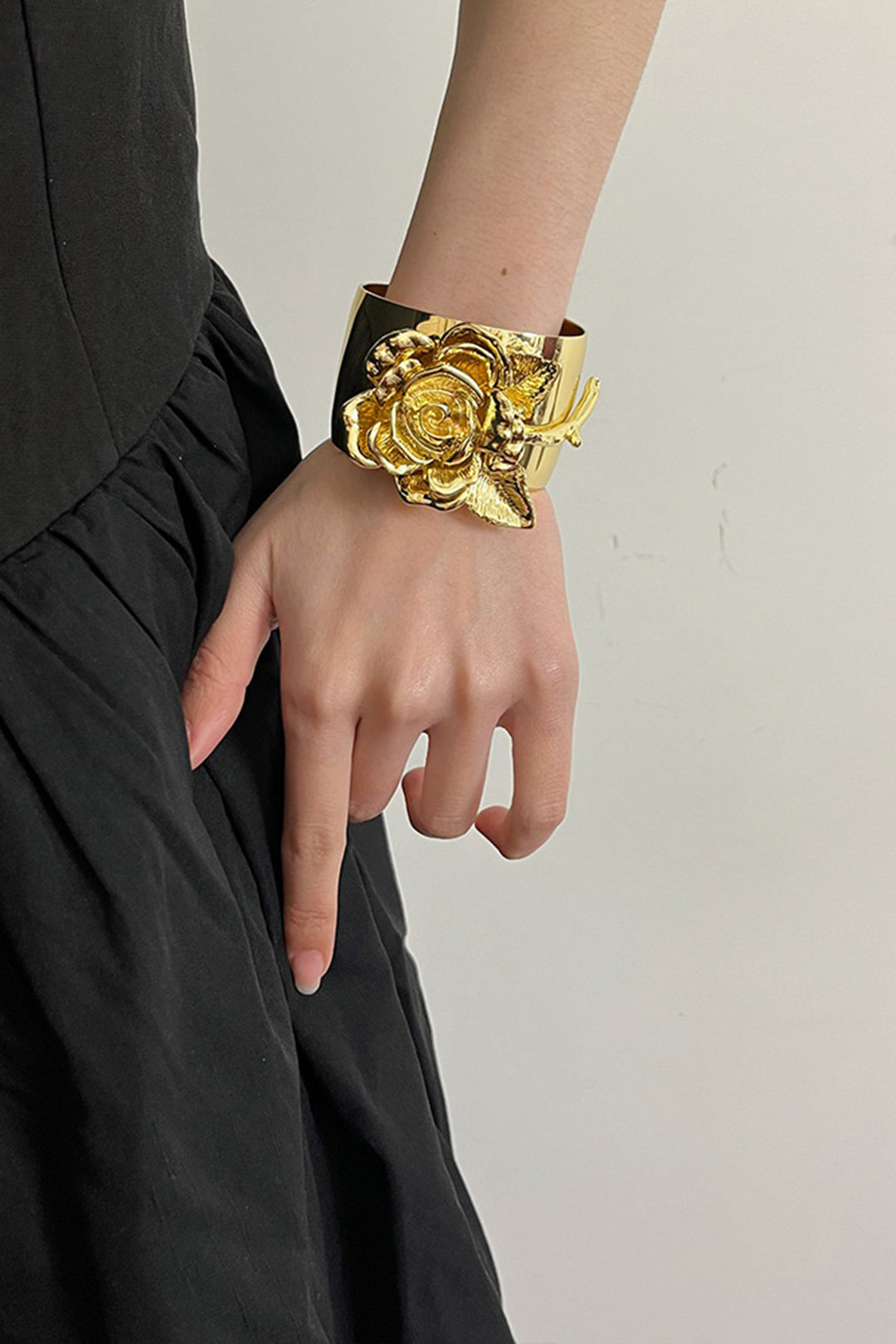 3D Flower Open Bracelet