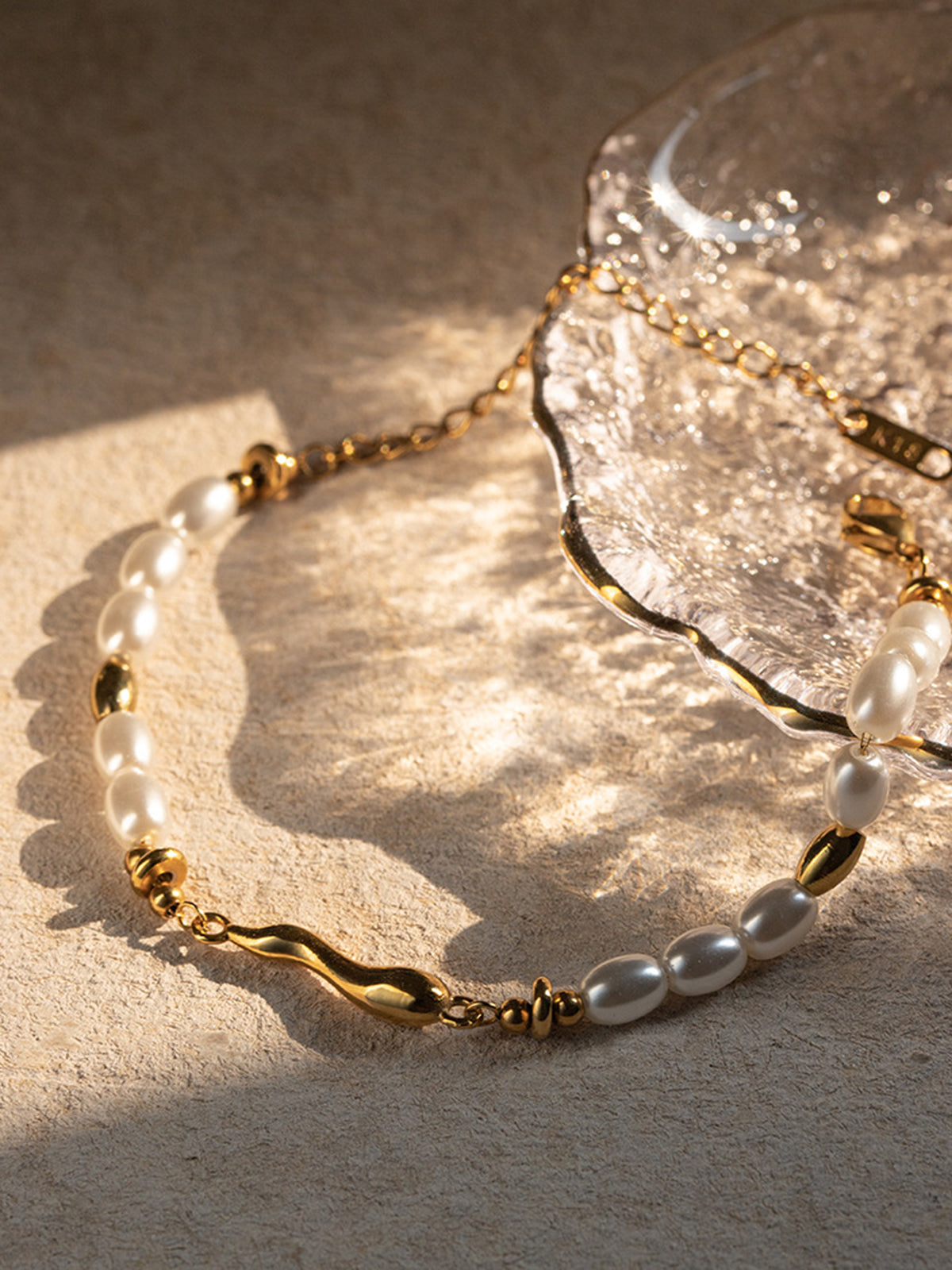 Golden Ripple Pearl Bracelet