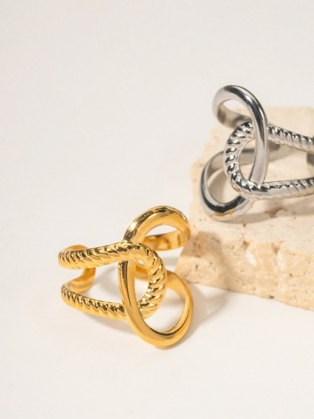 Ripple Twist Ring