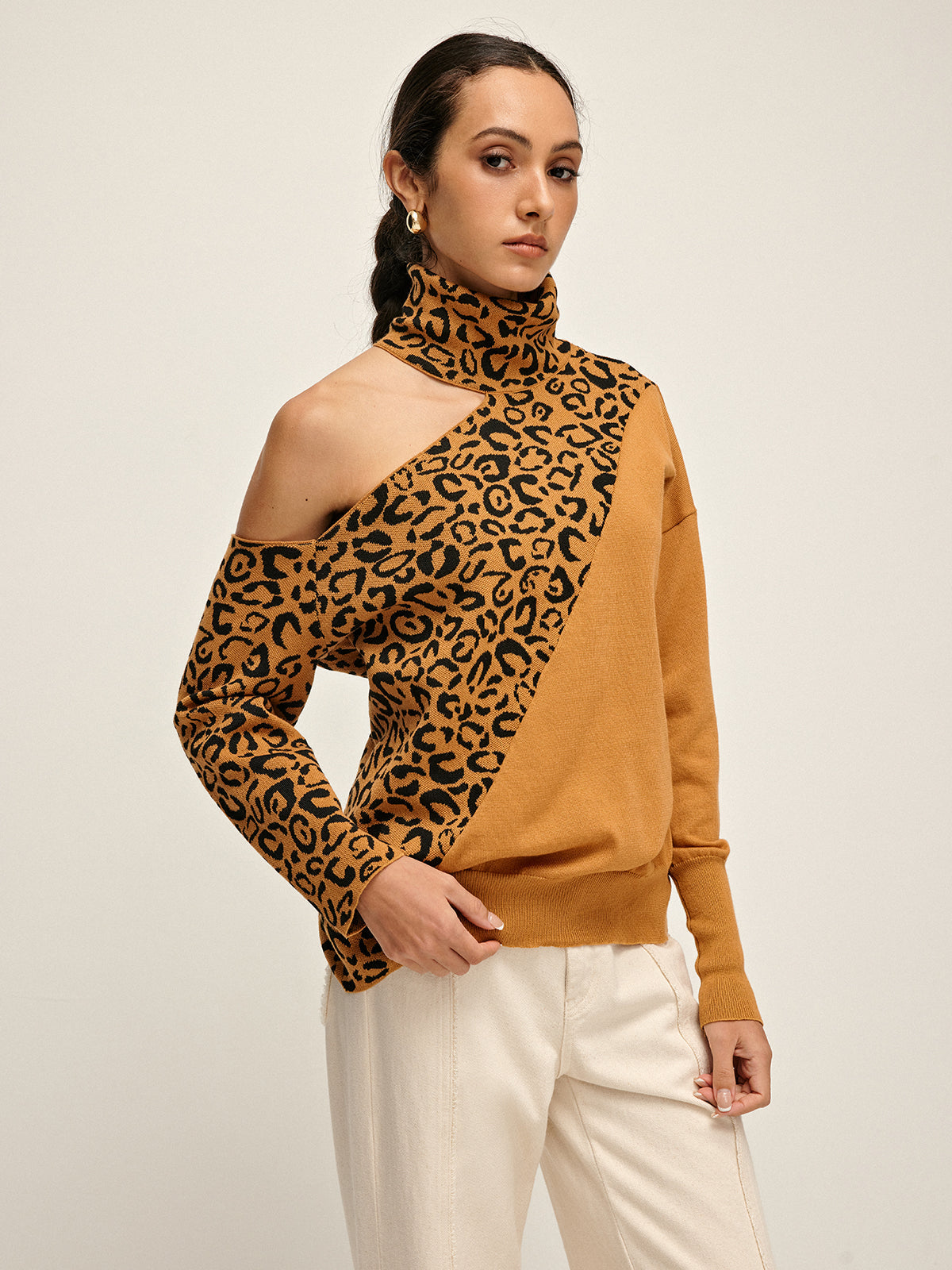 Turtleneck Cutout Leopard Patchwork Knit Top