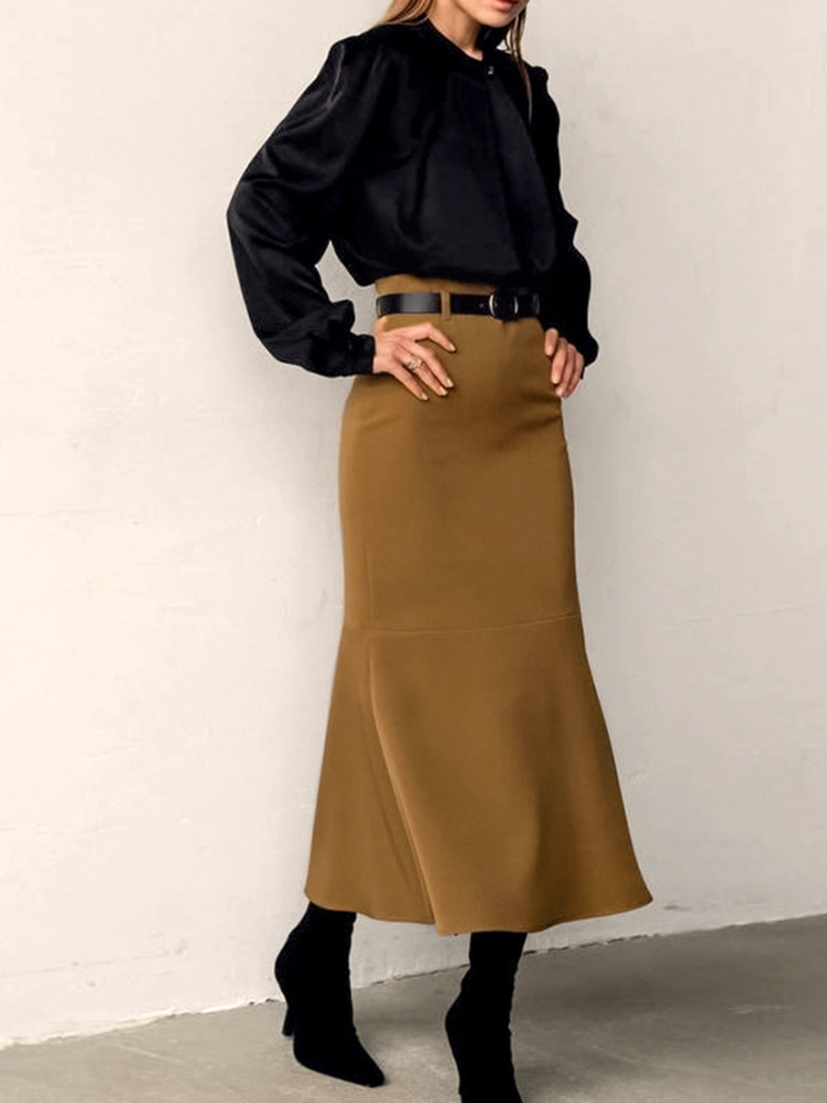 Minimalist Plain Skirt Without Belt