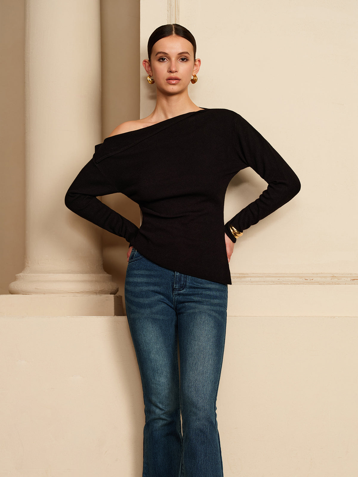 Asymmetrical Pleated Stretch T-Shirt