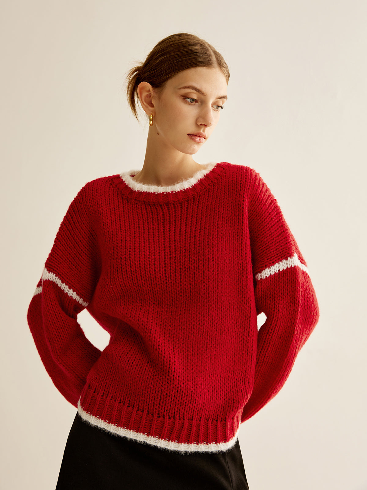 Crew Neck Contrast Binding Sweater