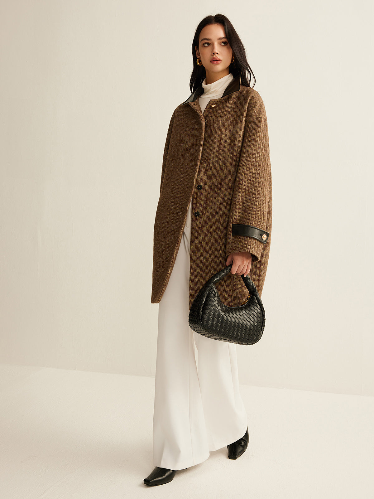 Contrast Collar Button Wool Coat