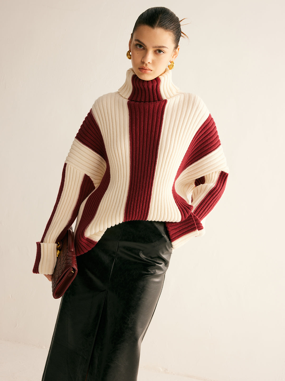 Ribbed Color Block Turtleneck Sweater