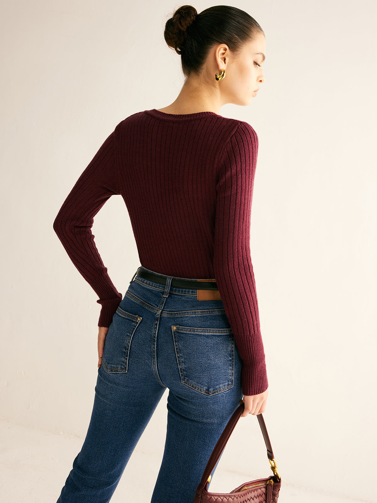 Ribbed V-Neck Skinny Sweater