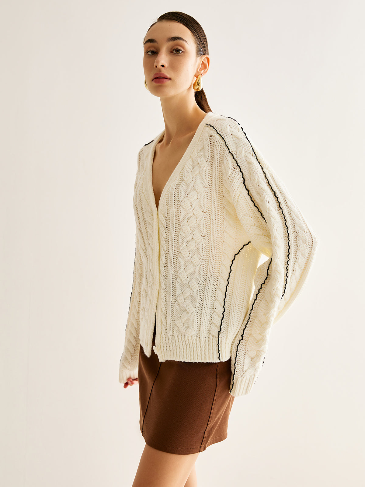 Contrast Binding Button Cardigan