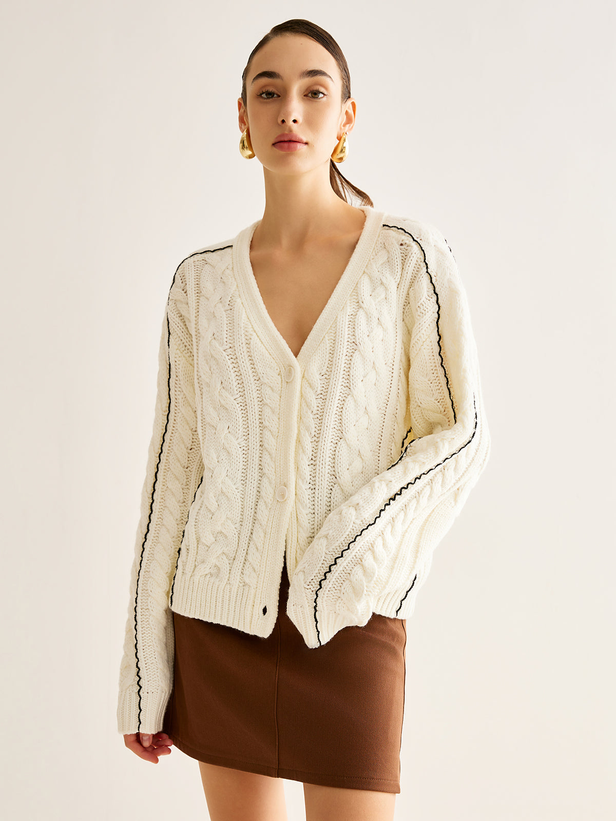 Contrast Binding Button Cardigan