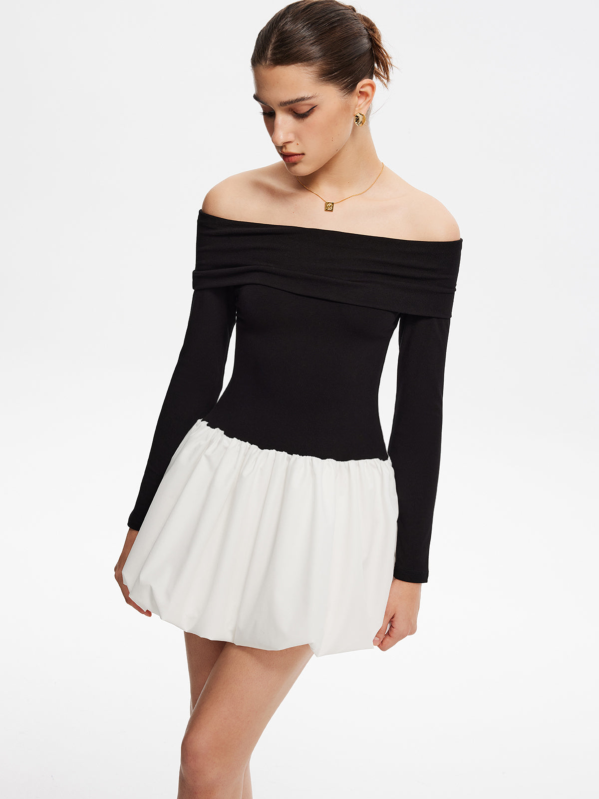 Two Tone Off Shoulder Bubble Short Dress