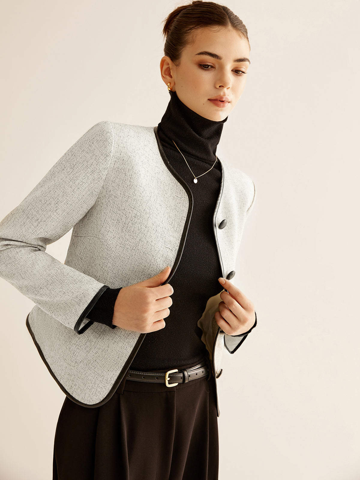 Elegant Contrast Trim Jacket