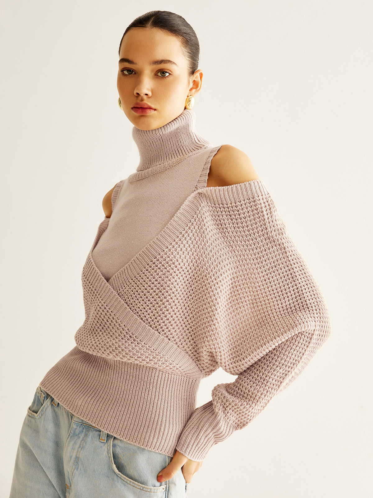 Oversized Wool-Blend Turtleneck Cinched Knit Top