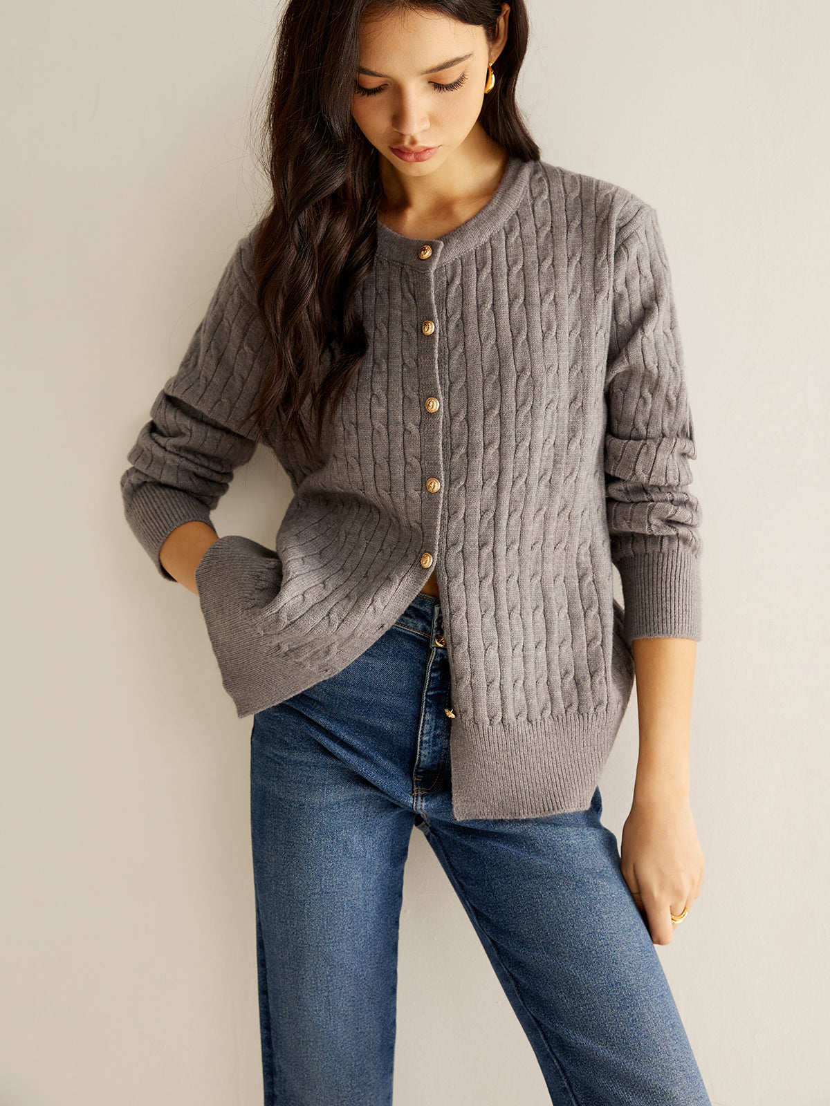 Button Down Twist Slim Cardigan