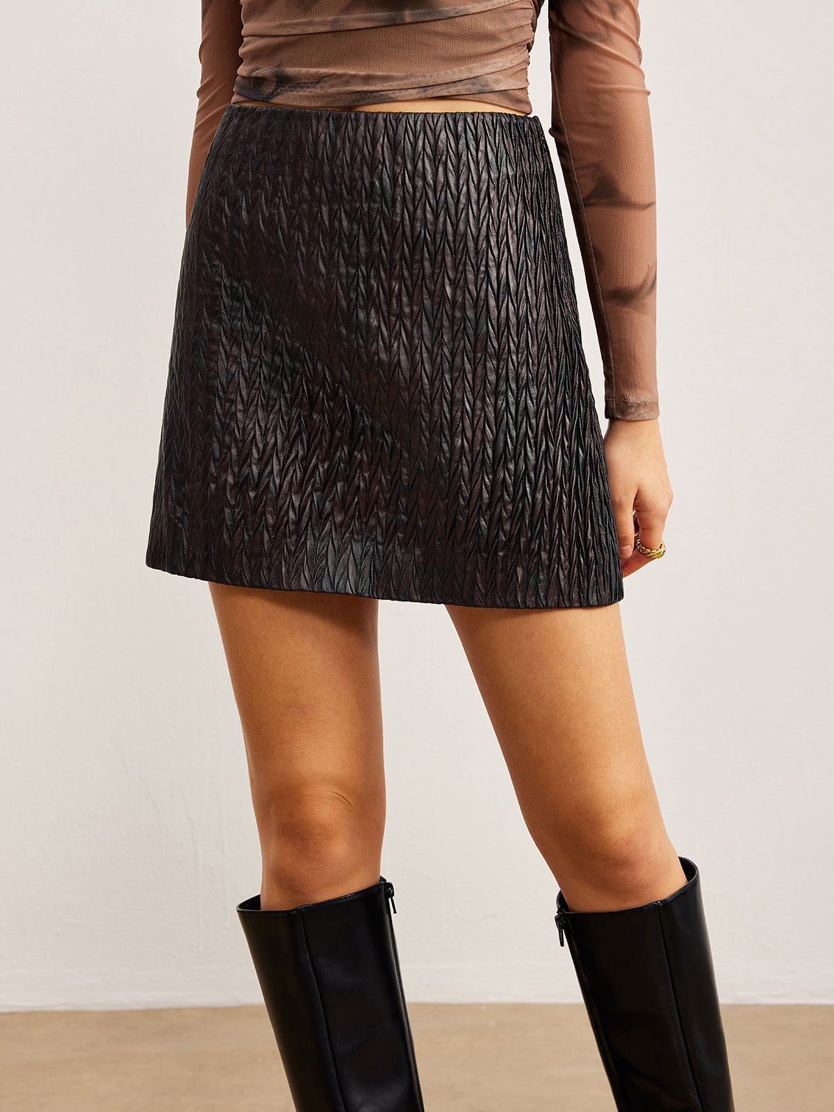 Textured Faux Leather Zipper Skirt