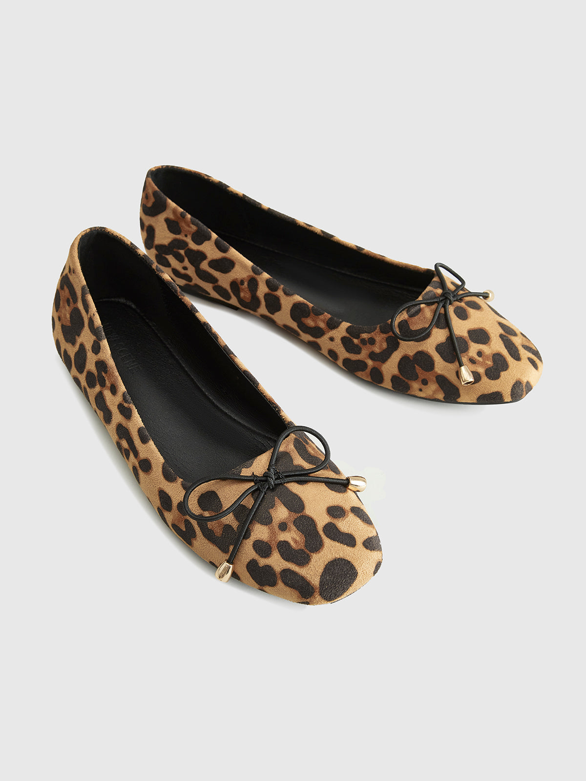 Bow-Decor Leopard Printed Ballet Flats