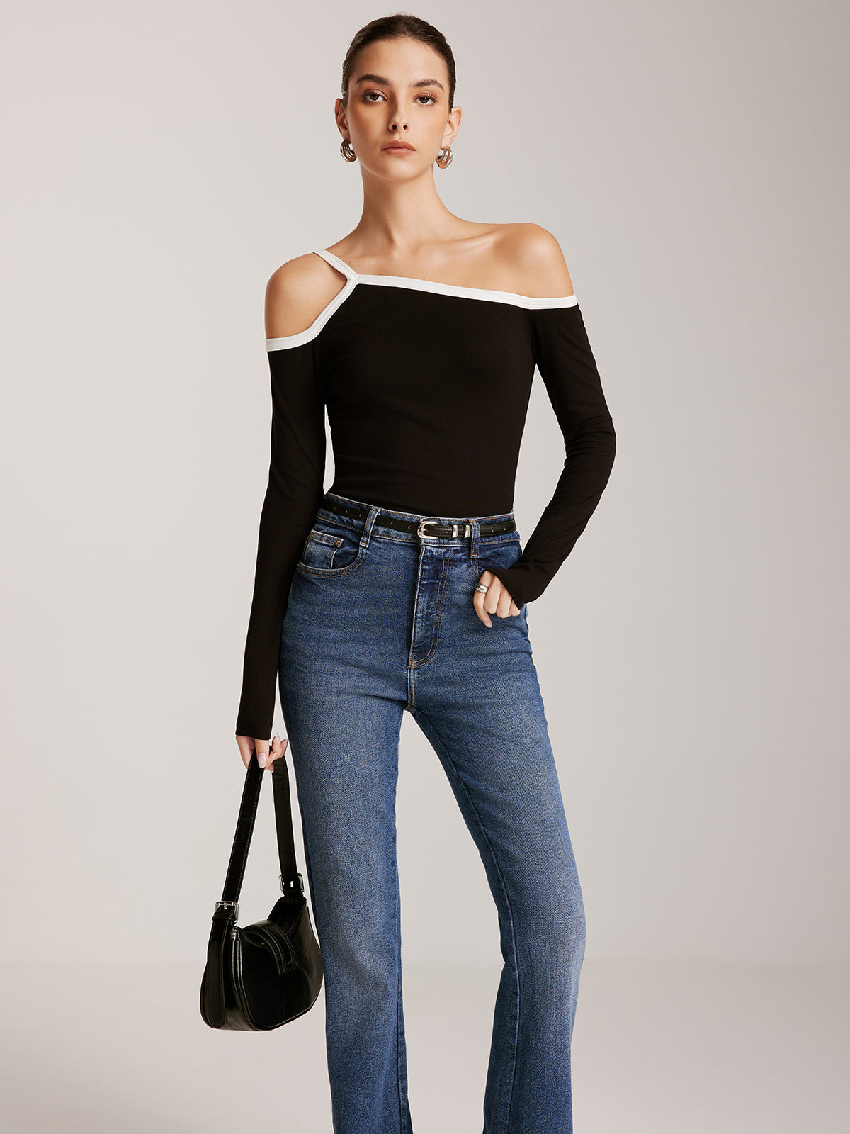 Asymmetrical Contrast Strap Slim Top