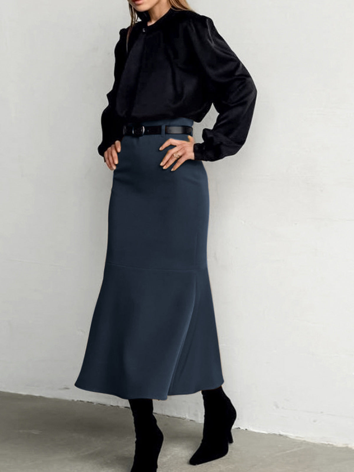 Minimalist Plain Skirt Without Belt