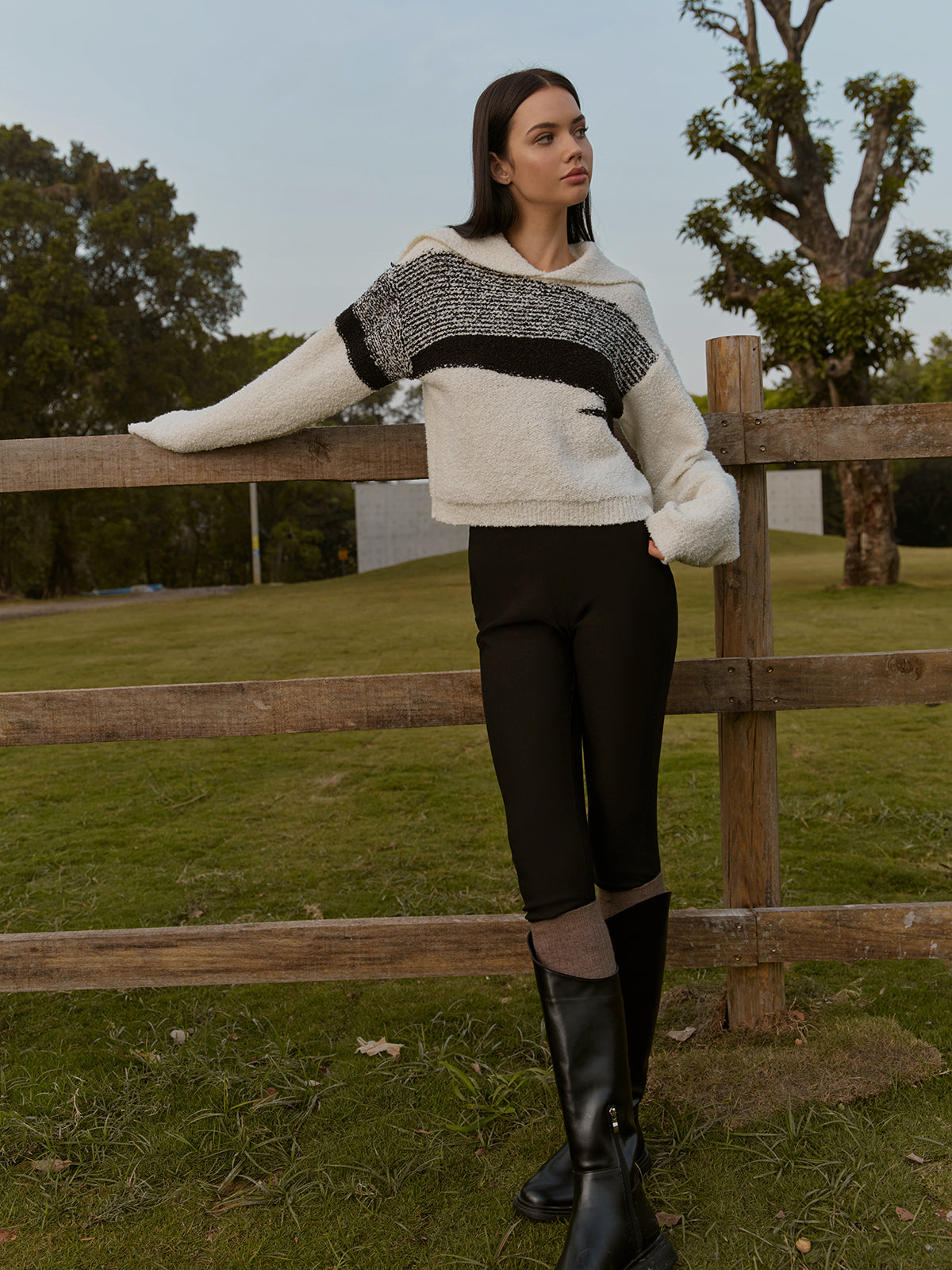 Sailor-Collar Color Block Short Sweater