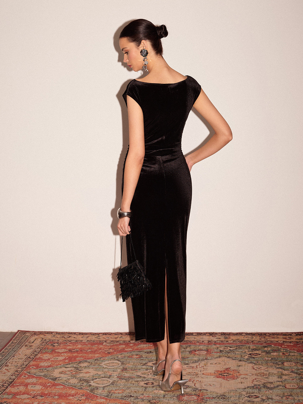 Cap Sleeve Velvet Slim Dress