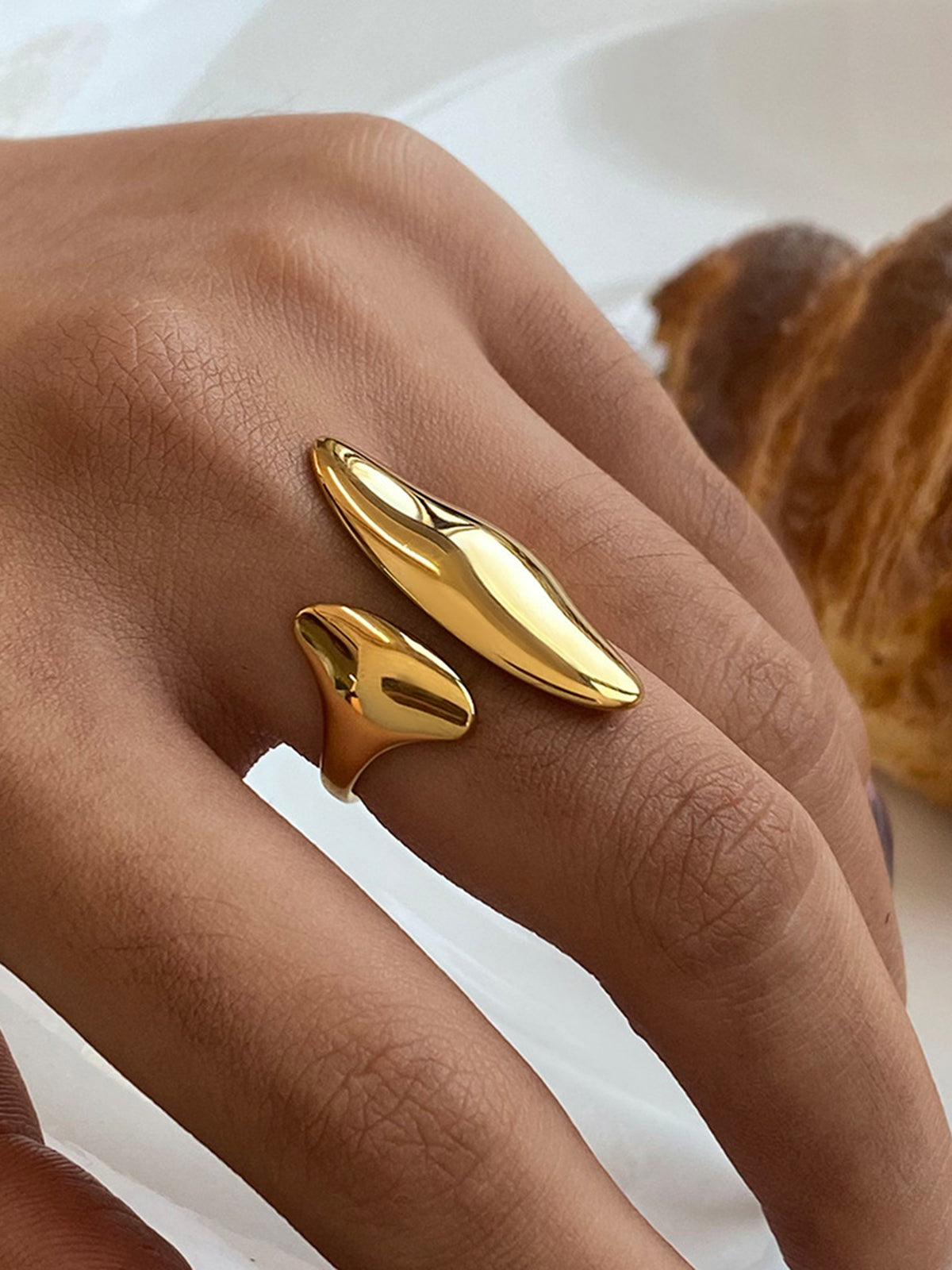 Asymmetrical Open Ring