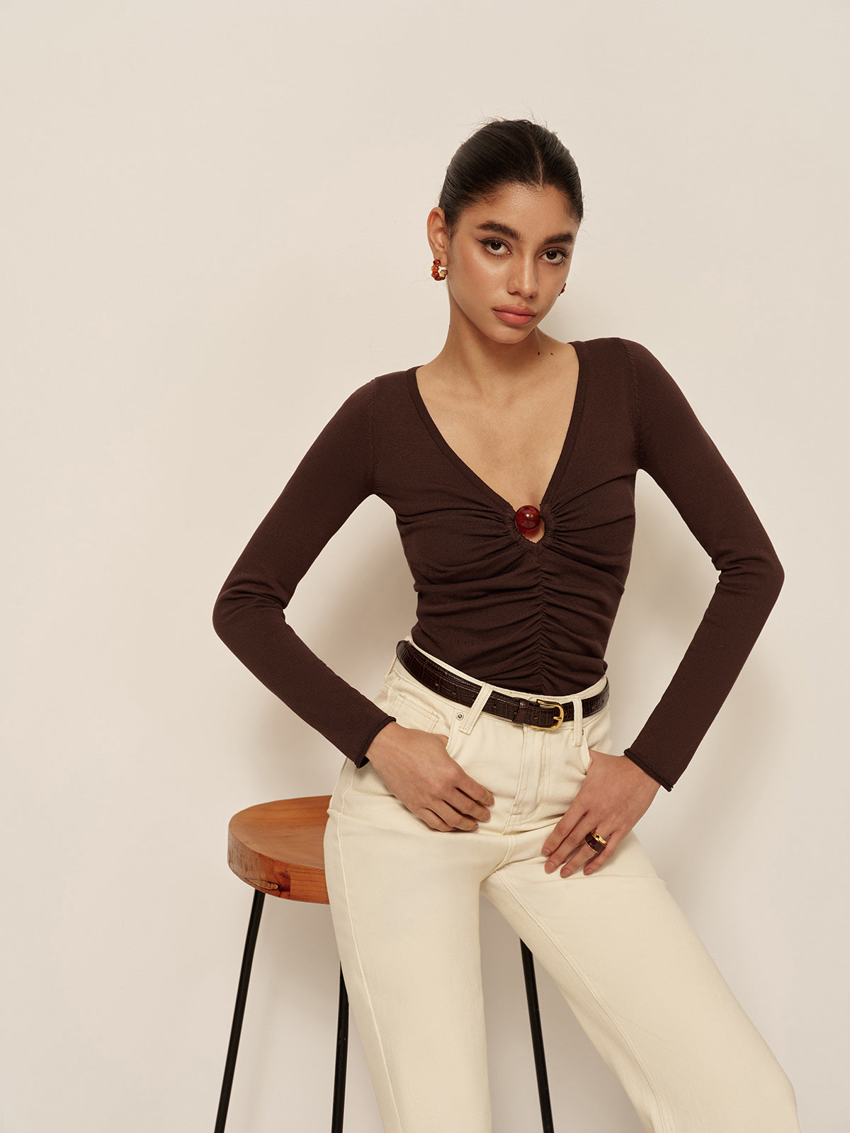 V-Neck Cutout Pleated Slim Knit Top