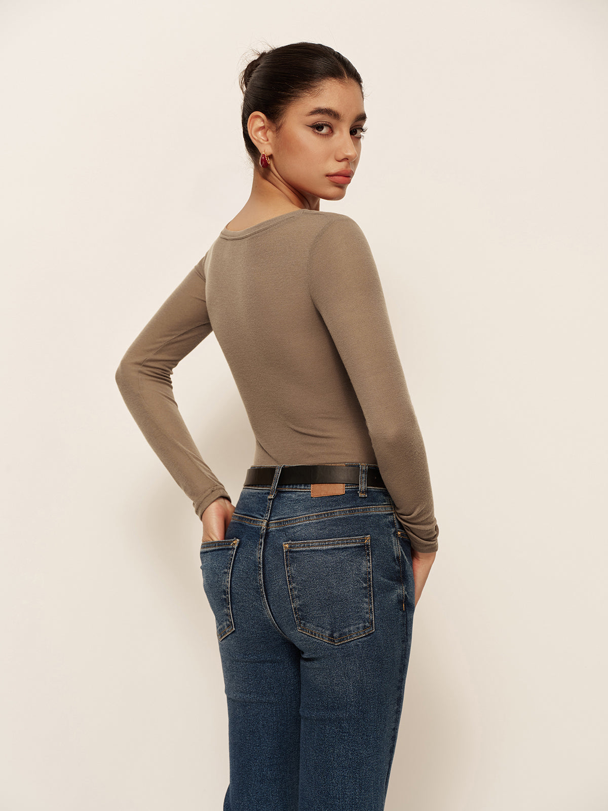 Long Sleeve Pleated Slim Panel T-Shirt