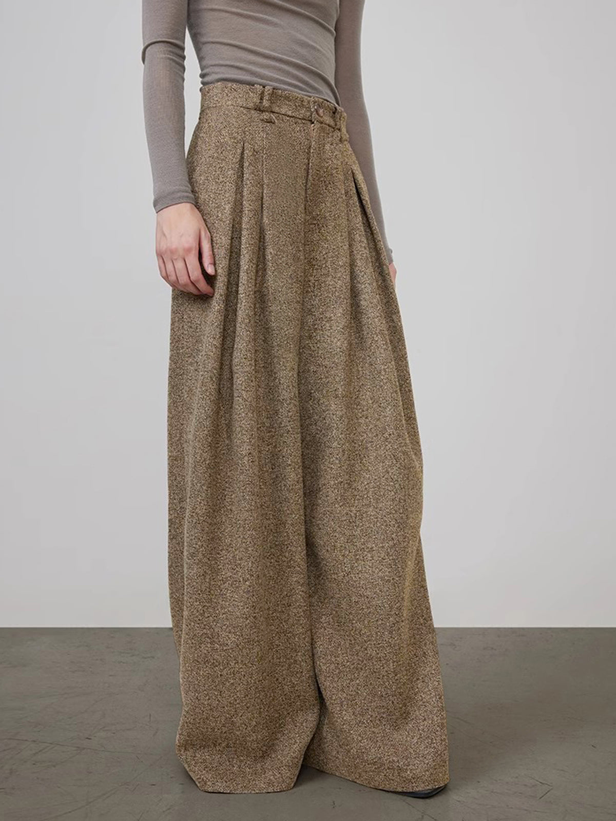 Mid-Waist Tweed Pleated Wide-Leg Pants