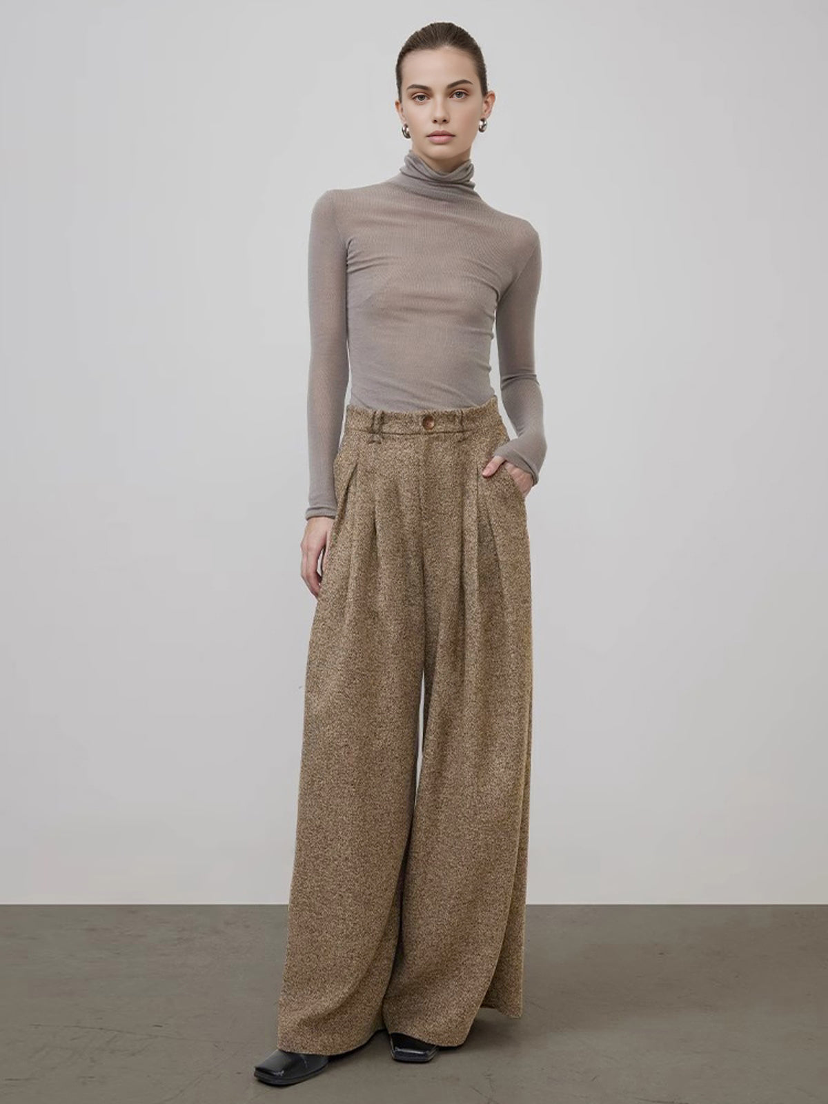 Mid-Waist Tweed Pleated Wide-Leg Pants