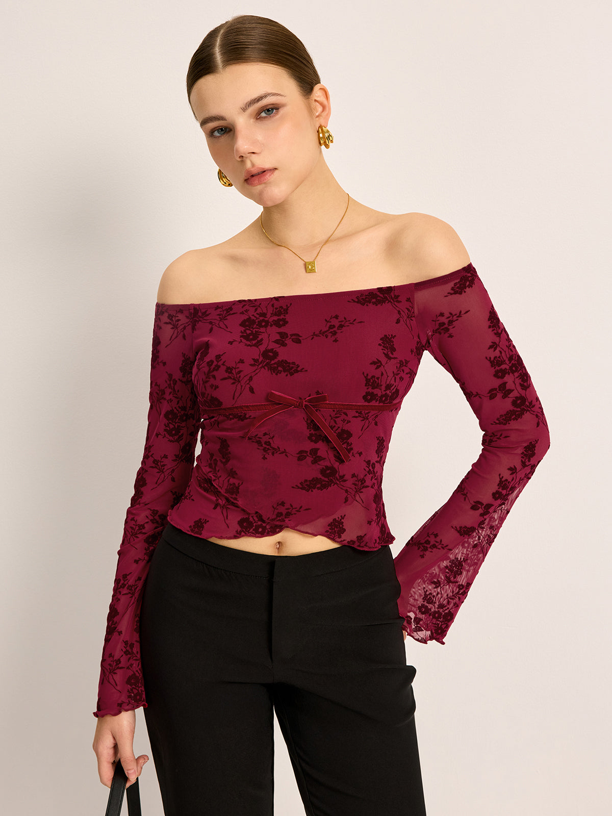 Off-Shoulder Floral Print Long Sleeve T-Shirt