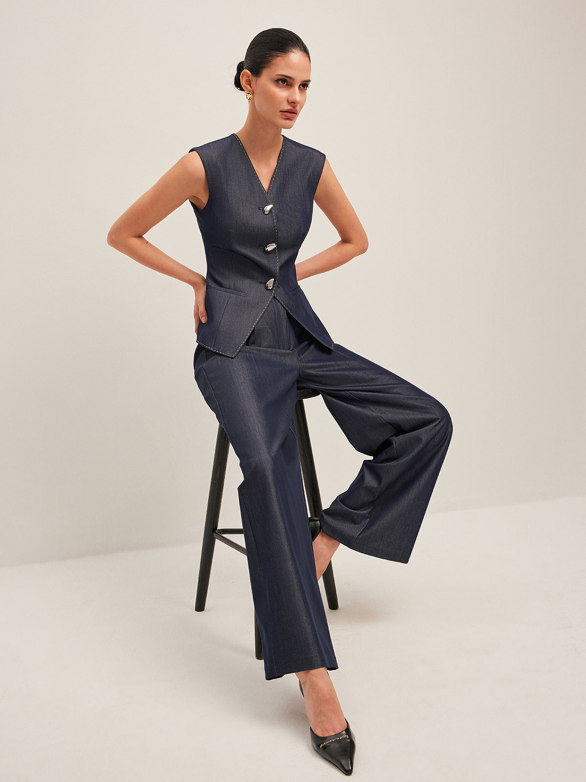 Contrast Stitched Buttoned Peplum Vest