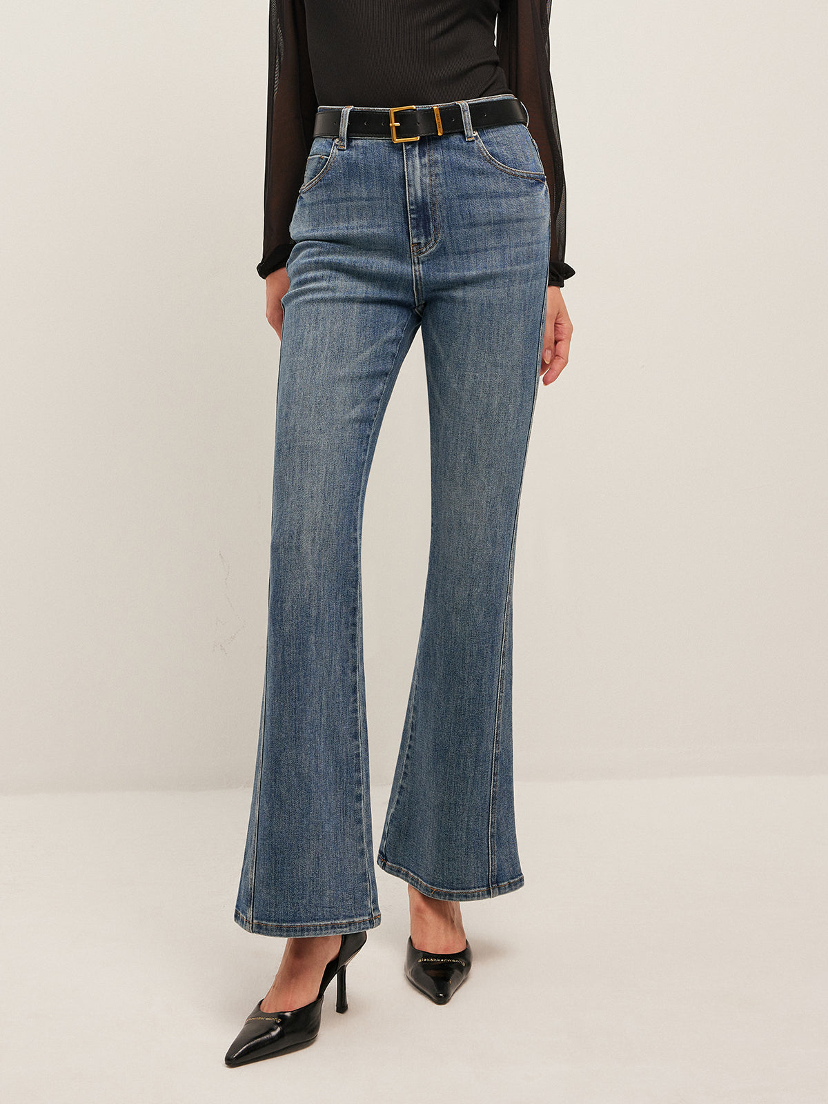 Flared Mid-Waisted Jeans