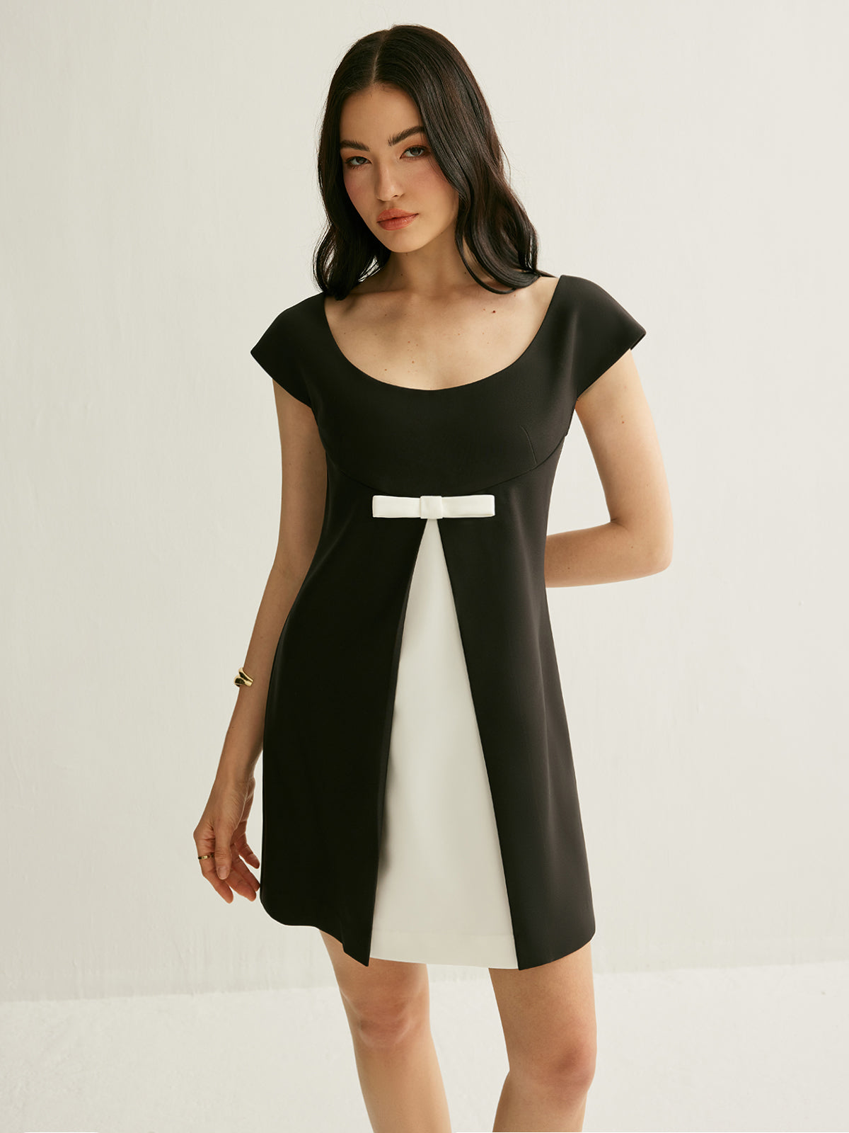 Color Block Bow Detail Dress