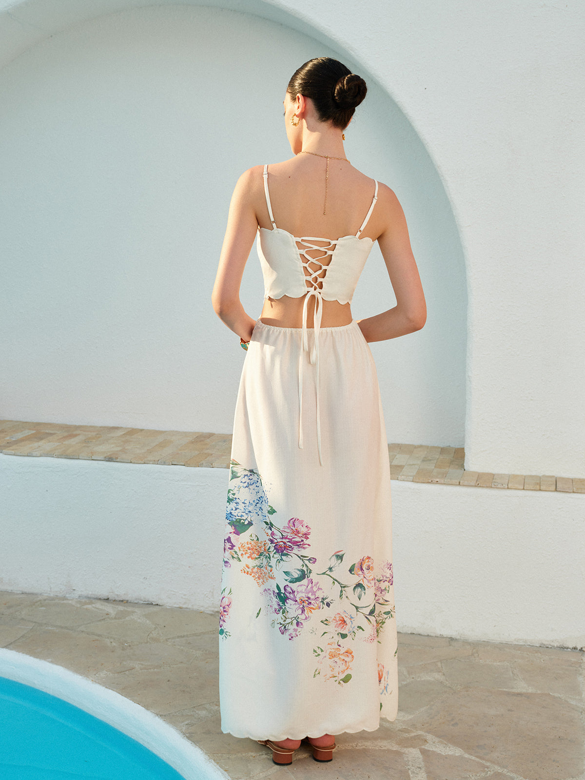 Floral Print Lace-Up Back Sleeveless Dress