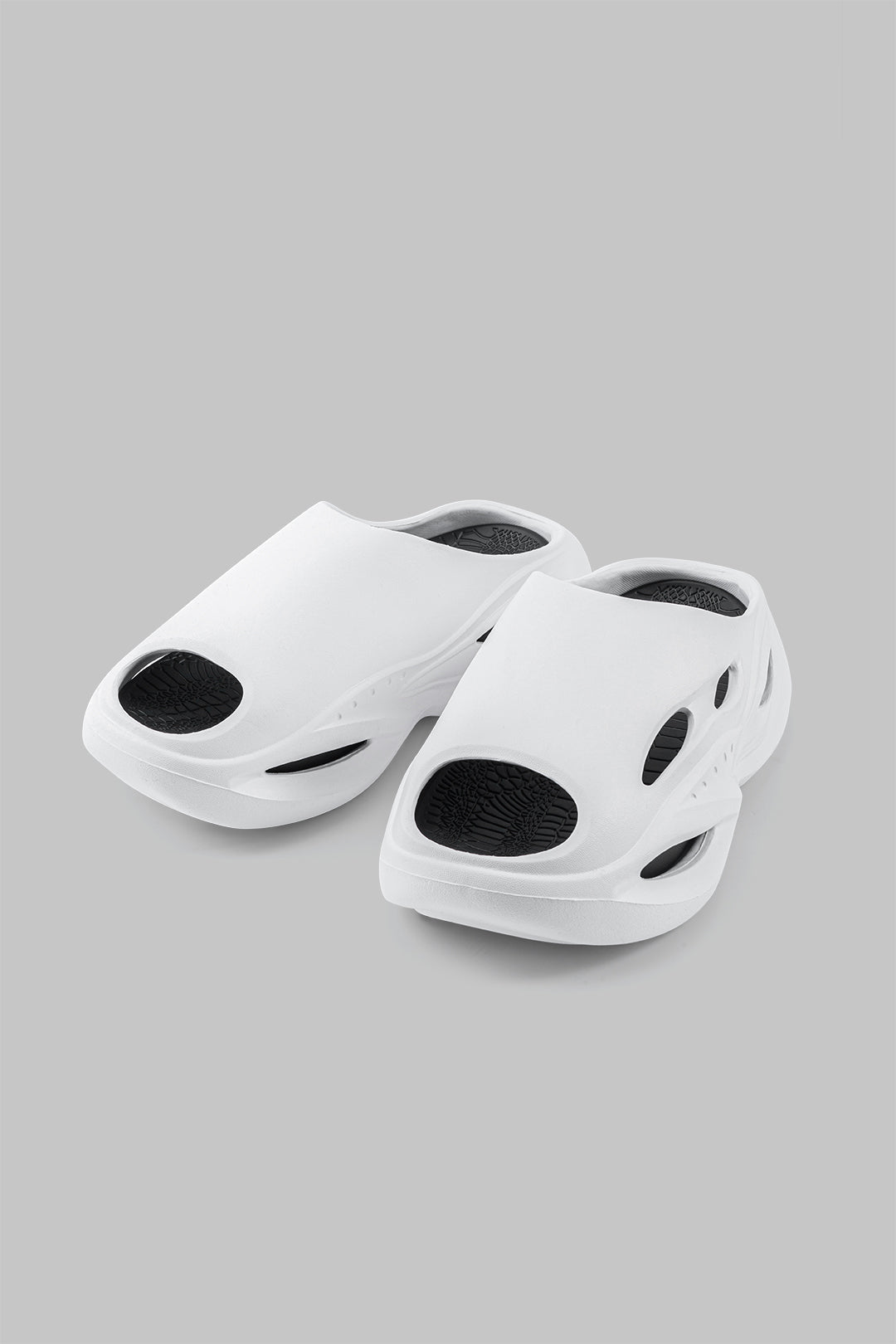 Contrast Plastic Cut Out Slippers