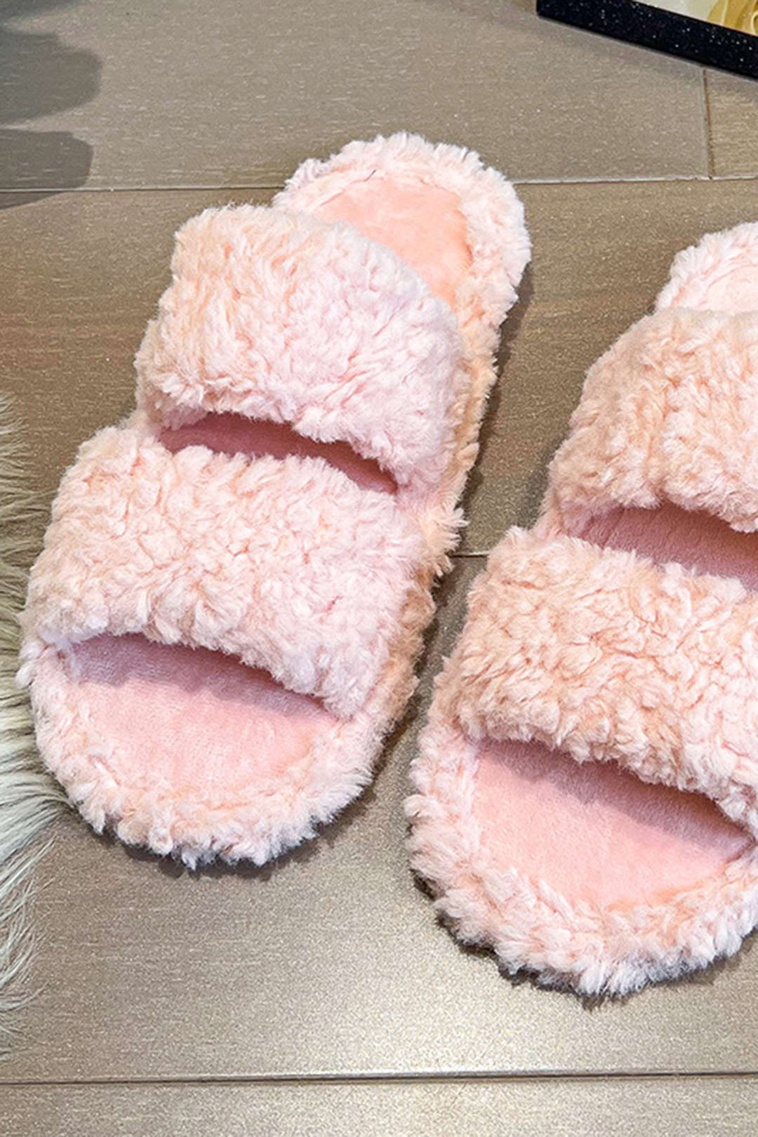 Fleece Round Toe Slippers