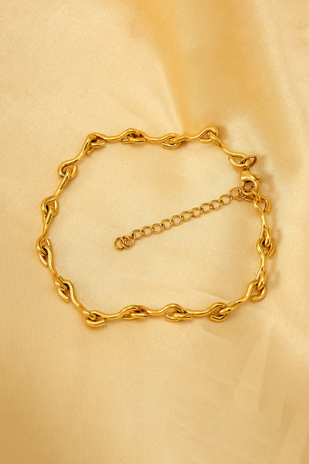 Metal Exaggerated Hook Shape Anklet